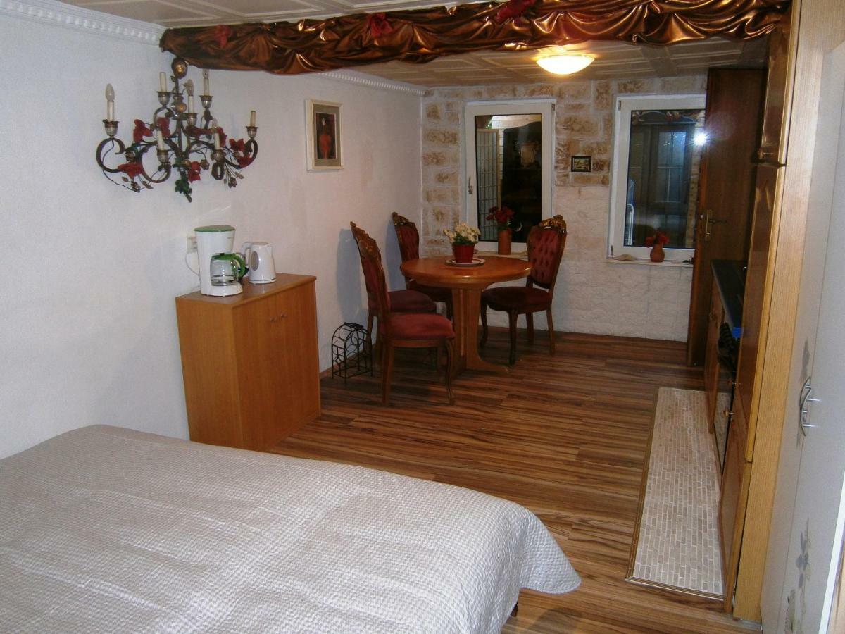 Haus Daniela Appartement Klagenfurt am Woerthersee Buitenkant foto