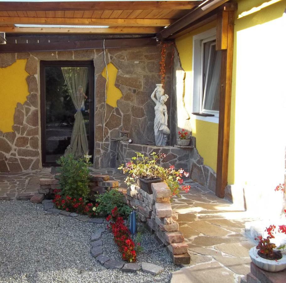 Haus Daniela Appartement Klagenfurt am Woerthersee Buitenkant foto